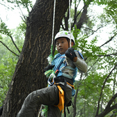 德戎“生存挑戰(zhàn)訓(xùn)練”10天夏令營