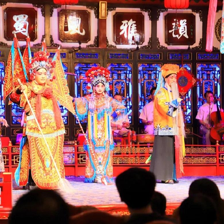 6天蜀都火箭探索营|火箭实地观礼探秘+走访三星堆熊猫古堰+邛海湿地观鸟科考