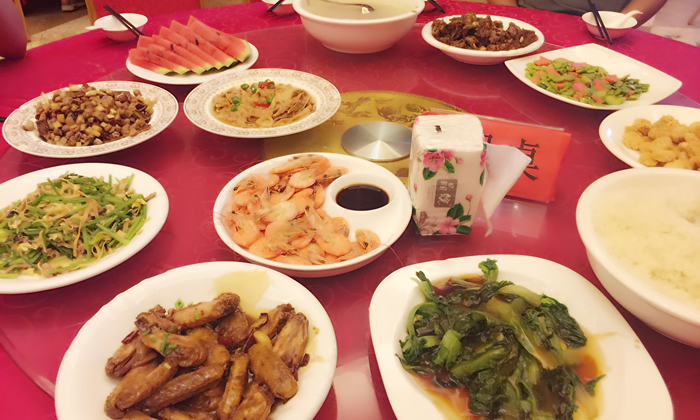 鸡，虾，菜午餐