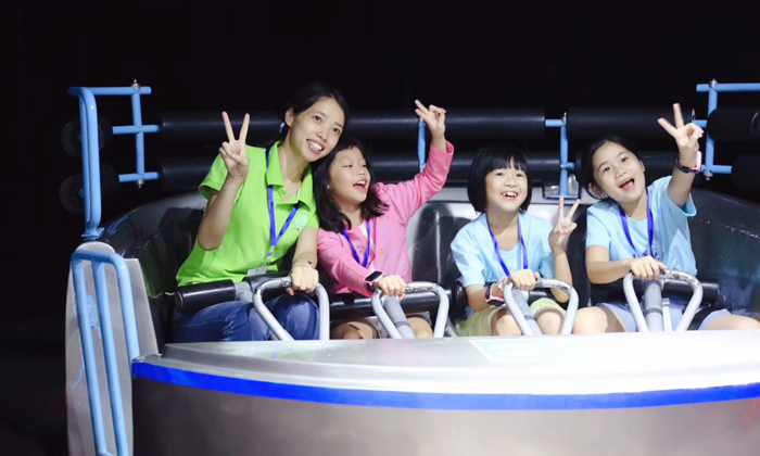 与老师一起体验