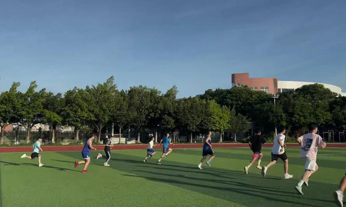 室外運(yùn)動(dòng)