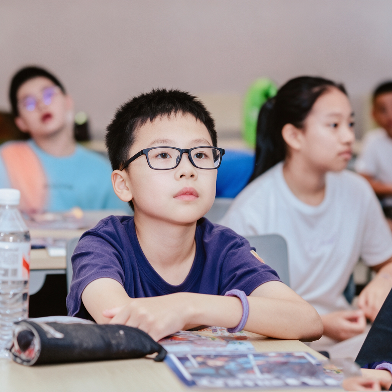 6天AI新纪元研学营【小龄版】|名校学长分享+前沿科技实操+多重官方研学证书