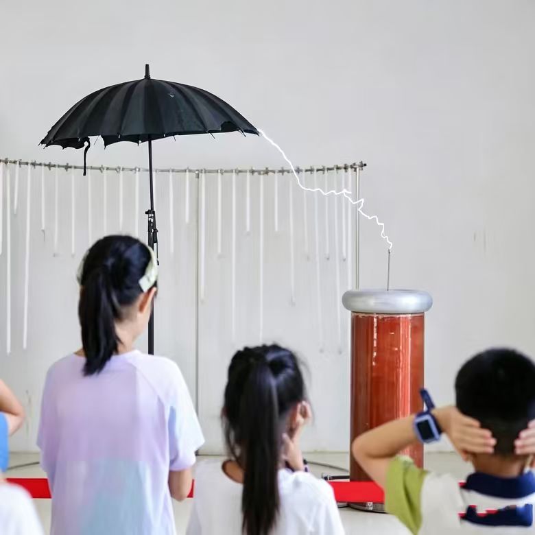 1日自然灾害实景实训亲子营|台风气象科普学习+自救实操+极端灾害避险求生技能训练