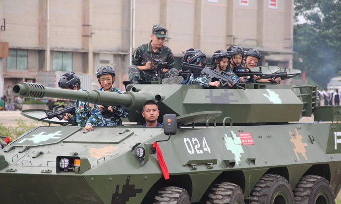 裝甲車體驗(yàn)