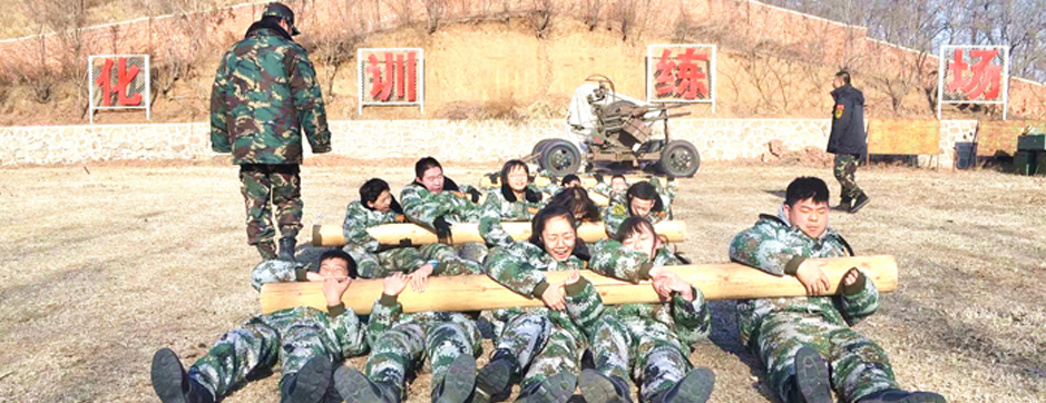 “我是一個(gè)兵”6天軍事冬令營（長春） 
