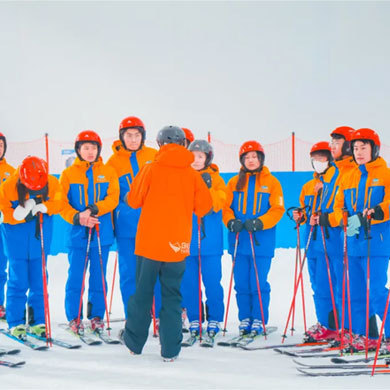5天雪地撒欢-专业雪道+基础技能教学|双板滑雪夏令营（深圳）