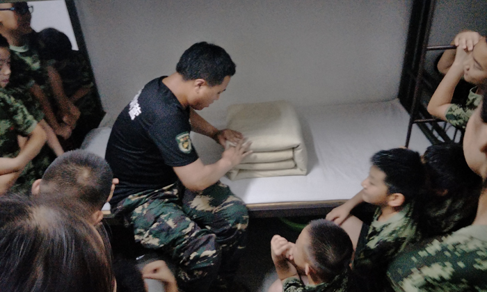 教你如何叠被子