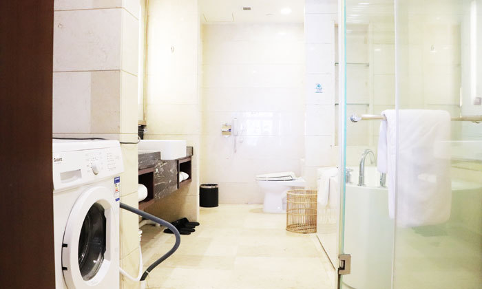 十里营地卫生间