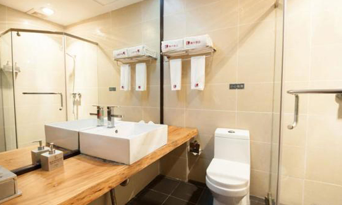 衛(wèi)生間環(huán)境