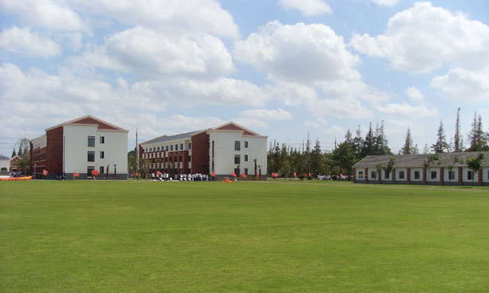 上海足球场（沪杭营）