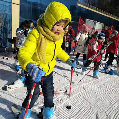西安滑雪孝文化探索冬令营