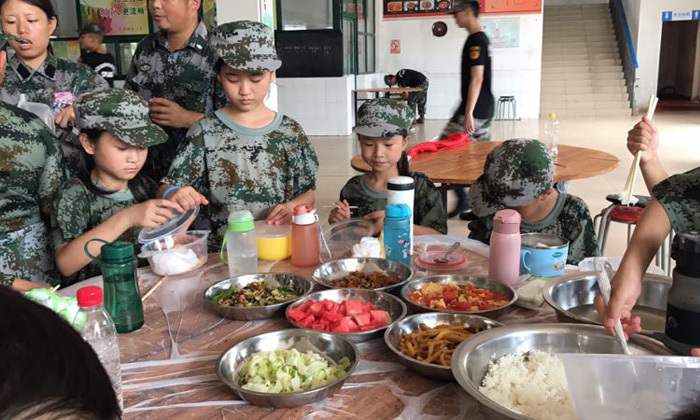 丰富多样的午餐