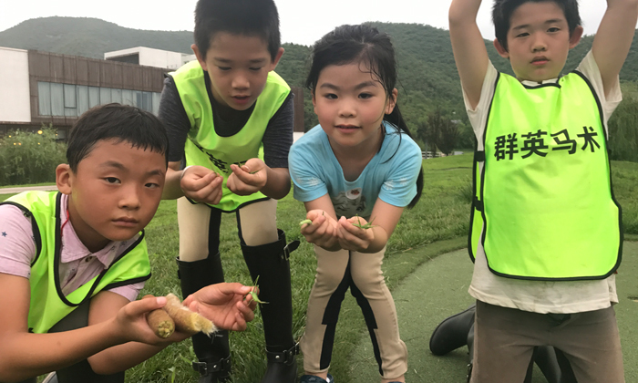 欢声笑语总是陪伴我