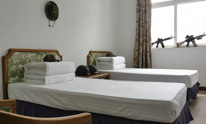 宿舍豆腐塊疊的整整齊齊