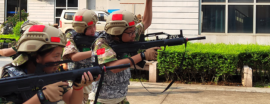 7天軍事特訓(xùn)夏令營