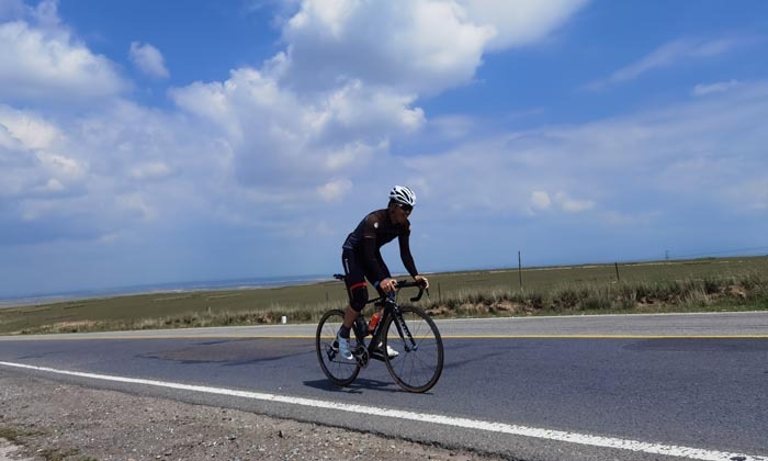 风和日丽，享受骑行