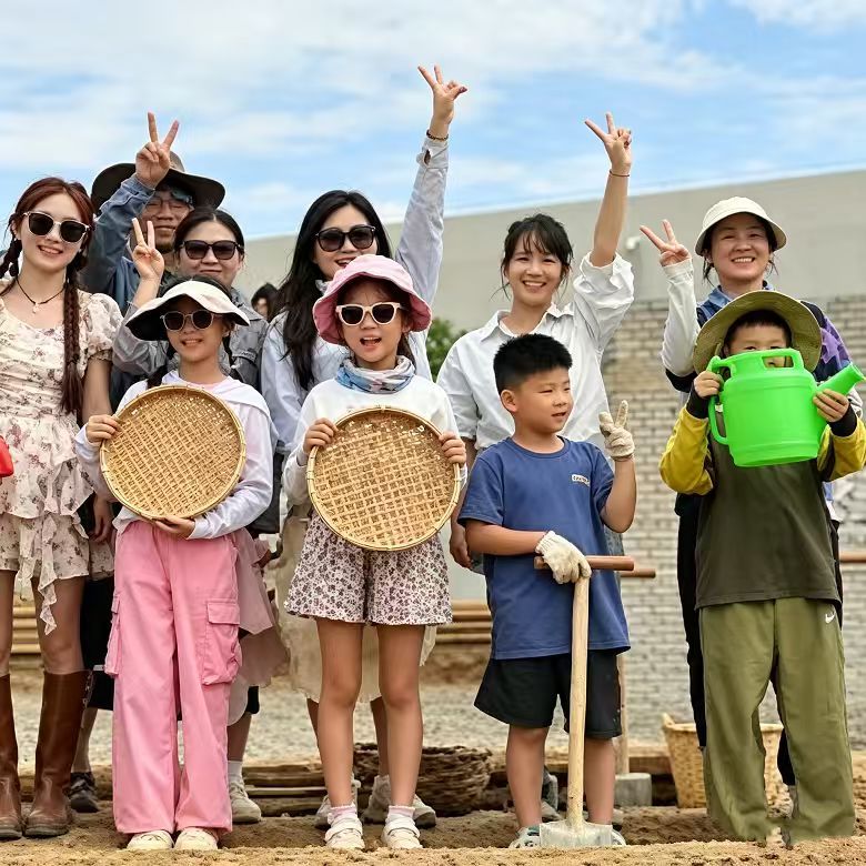 8天穿越河西研学营【小龄版】|沉浸式丝路探古+石窟文化研习+戈壁国防科普
