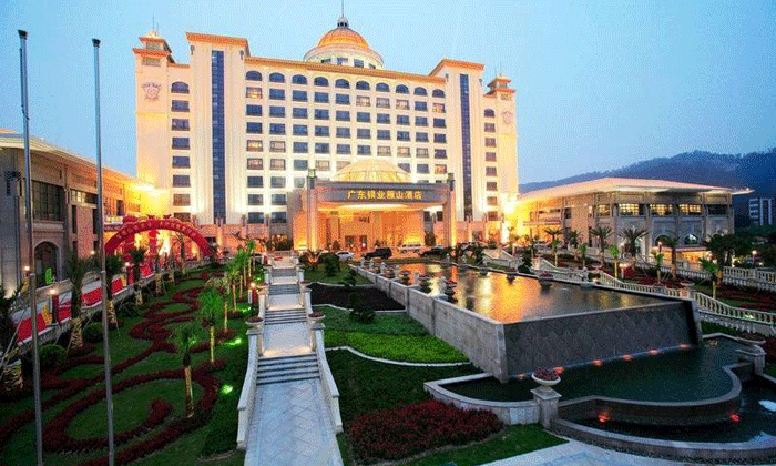 酒店外观气势磅礴