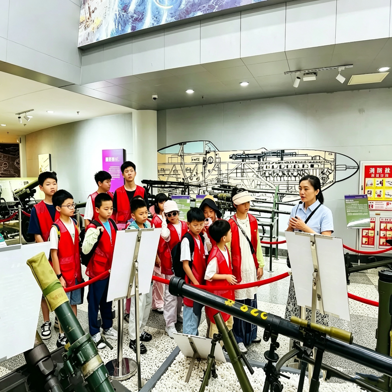 1日南京理工大学国防军事研学游|兵器博物馆+枪模拼装+摩斯密码发报