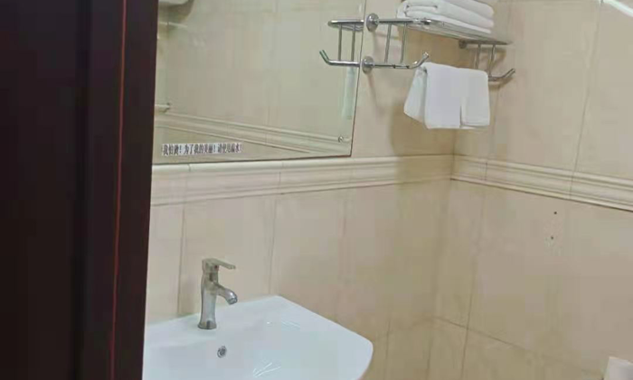 浴室卫生