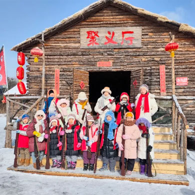 【哈亚雪亲子】6天冰雪王国奇遇冬令营|探航天馆+亚布力滑雪场+宿梦幻雪乡