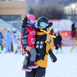 【崇礼-云顶】6天亲子滑雪冬令营|私教1:1组家庭+晚间托管+国际赛事场地
