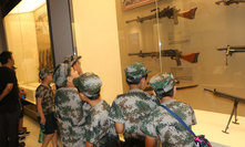 参观武器博物馆