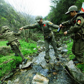 “荒野求生”野外生存真人秀夏令营