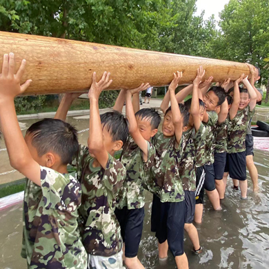 15天火蓝刀锋军事夏令营|持枪战术+擒敌拳+消防演练+野外拉练