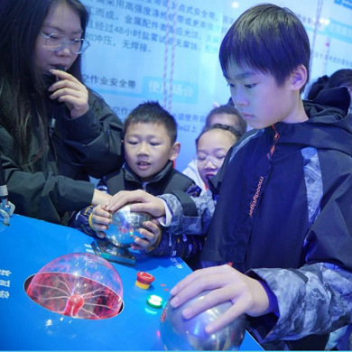 【西安】4天AI星际引擎-火箭发射领航冬令营|载物火箭制作与发射+火箭程序实验课