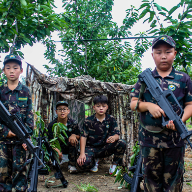 【突破营】21天菁英研学军事夏令营