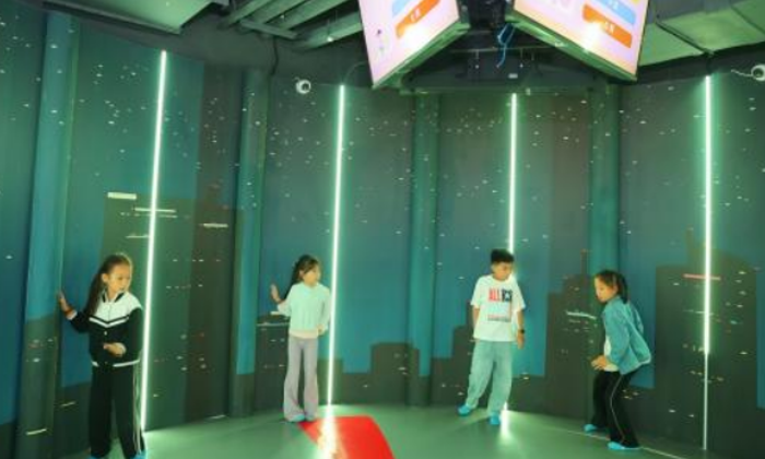 1日米那斯冒险乐园探险营|实景王国畅玩+益智答题+互动闯关