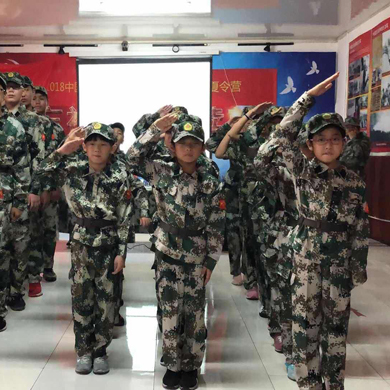 小小仪仗兵4天军事冬令营