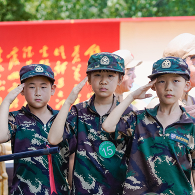 14天激发潜能+领导力培养+持枪训练|意志磨练军事夏令营（扬州）