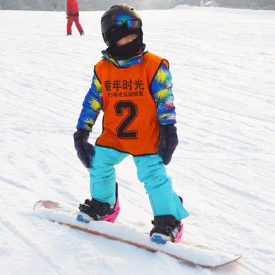 5天亚布力（单板中级）-高档专属滑雪资源+增强体质|滑雪冬令营（哈尔滨）