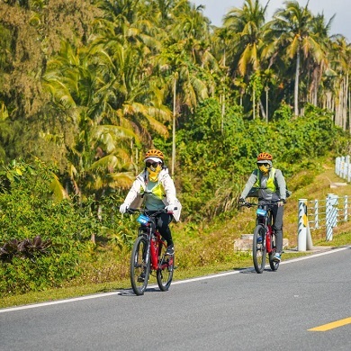【三亚-海口】6天海南西线挑战骑行冬令营|523KM骑行+莺歌海盐田+西海岸灯塔
