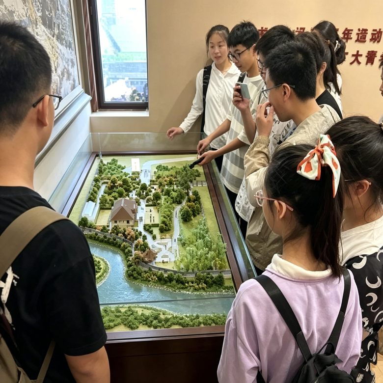 1日东南大学独立研学营|探秘校史馆或博物馆+埃菲尔铁塔模型制作+建筑大讲堂