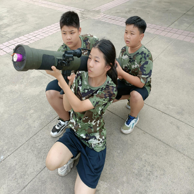 10天战狼少年军事夏令营|手榴弹投掷+步枪拆解与组合+紧急救护+战地对抗