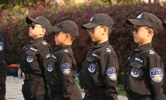 2天反恐精英：悬疑枪战、解救人质、边境阻击-国庆营