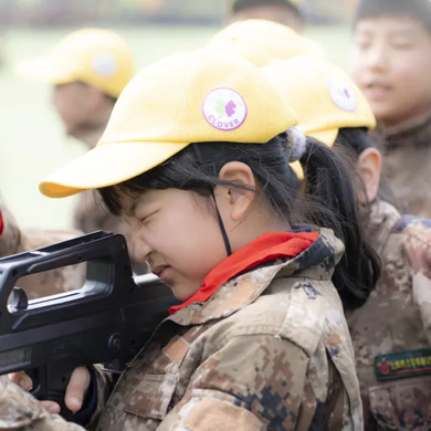 【上海】精英女兵7天猛虎班1:3军事夏令营|应急逃生演练+真人CS+木兰挽弓