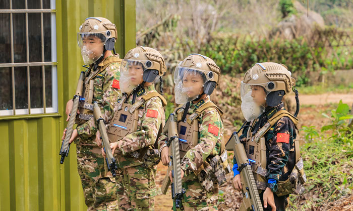 刀峰少年特种兵15天夏令营