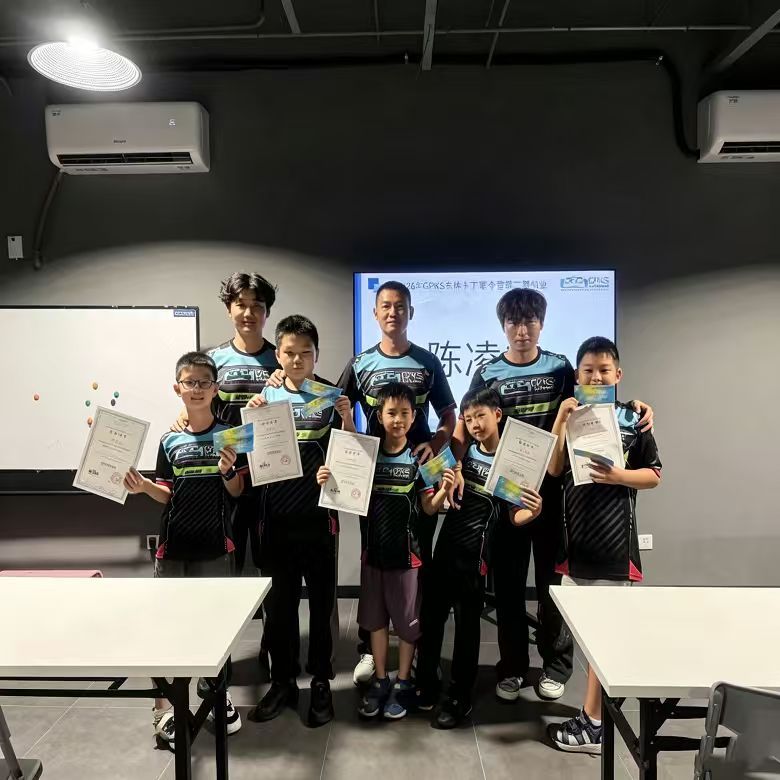 5天少年飞驰成长走读营|F1赛车启蒙训练+冠军心智课堂+沉浸式英语口语练习